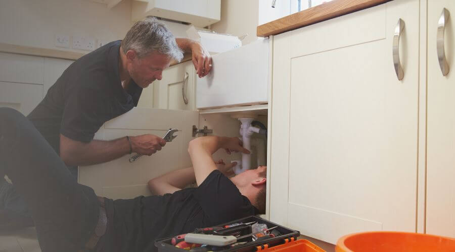 Professional burst pipe repair services in Collinwood, TN